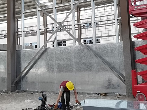 如何控制防爆墻的施工成本？
